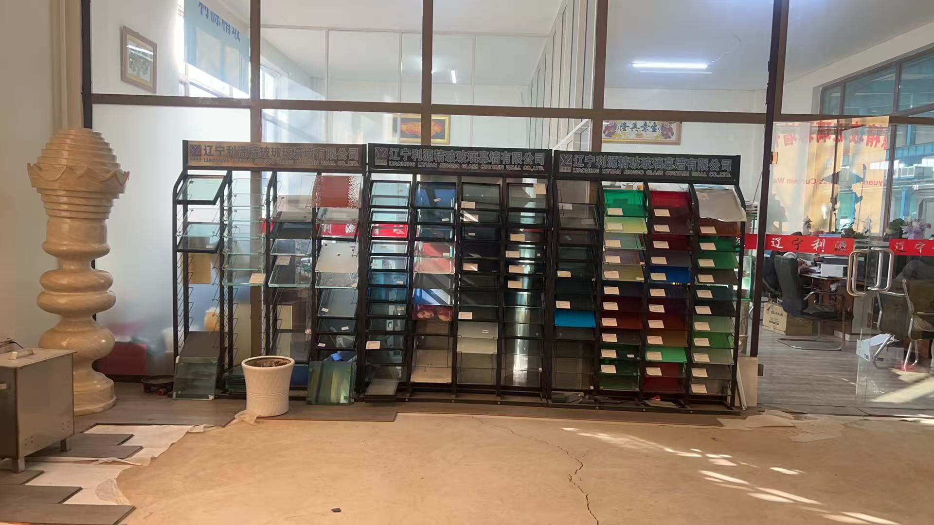 六盘水市工程玻璃批量采购玻璃幕墙 - 价格